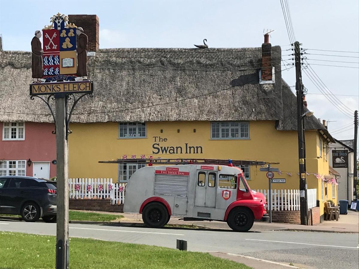 Monks Eleigh The Swan Inn المظهر الخارجي الصورة