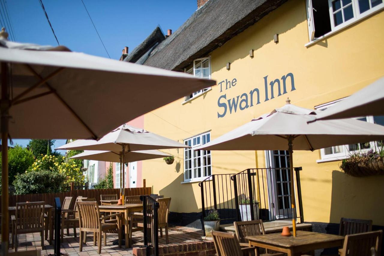 Monks Eleigh The Swan Inn المظهر الخارجي الصورة