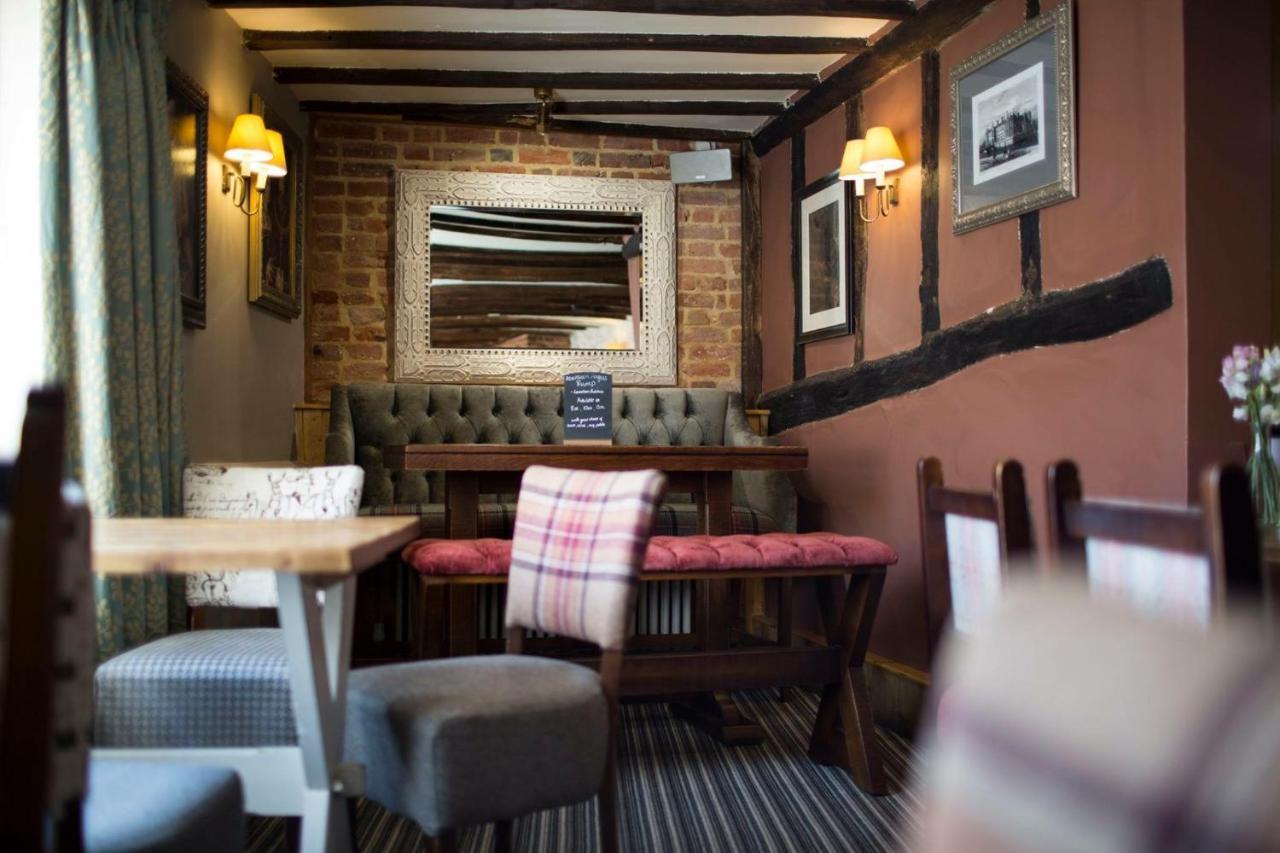 Monks Eleigh The Swan Inn المظهر الخارجي الصورة