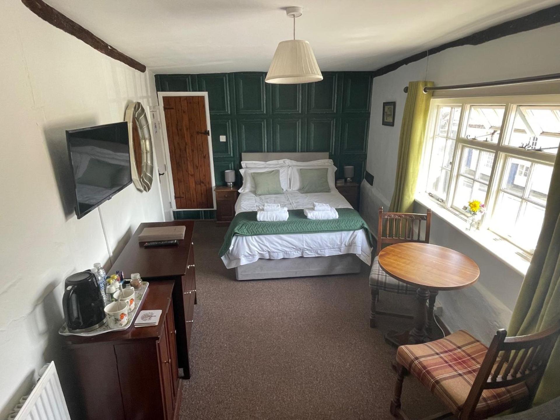 Monks Eleigh The Swan Inn المظهر الخارجي الصورة